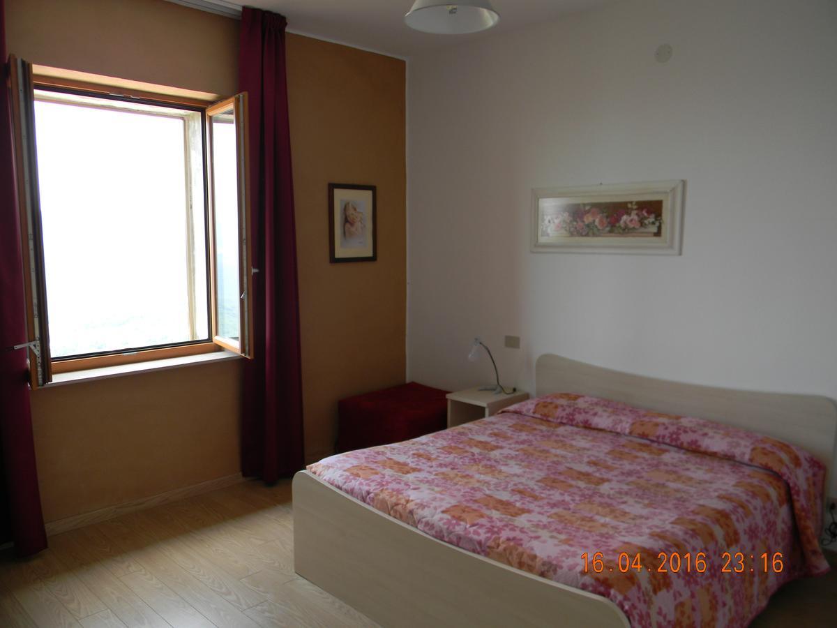 Albergo Ristorante Ragno D'Oro Piancastagnaio Εξωτερικό φωτογραφία