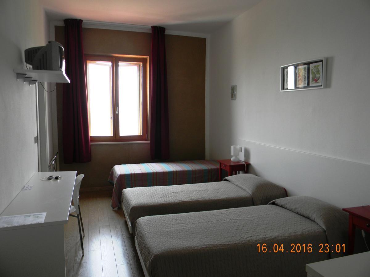 Albergo Ristorante Ragno D'Oro Piancastagnaio Εξωτερικό φωτογραφία